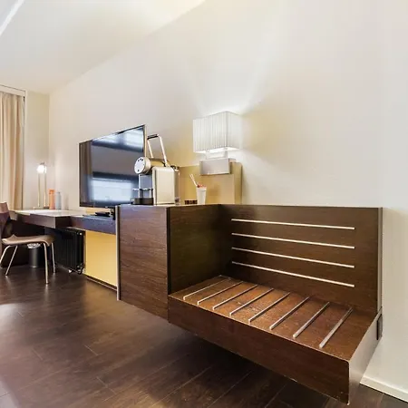 Becozy Self Check-In & Pop-Up Hotel Sihlcity Hotel