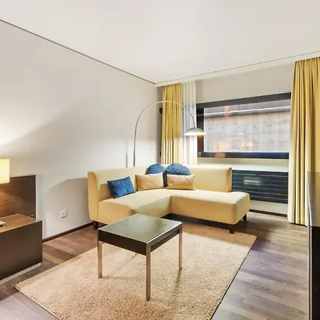 Becozy Self Check-In & Pop-Up Hotel Sihlcity * Zürich