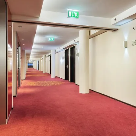 Becozy Self Check-In & Pop-Up Hotel Sihlcity * Zurigo
