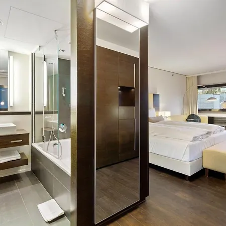 Becozy Self Check-In & Pop-Up Hotel Sihlcity Hotel Zurigo